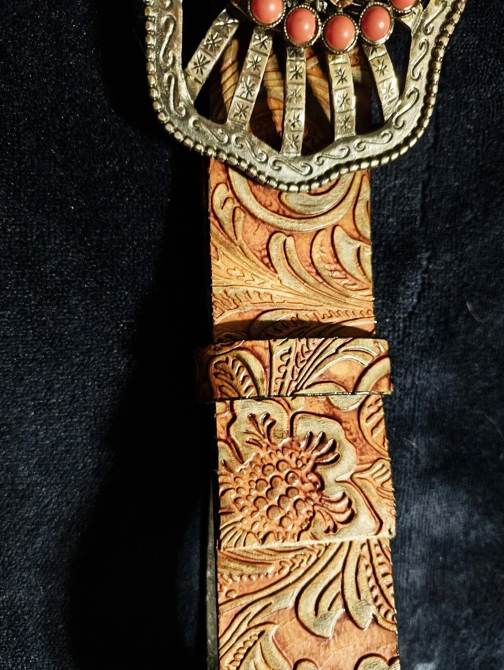 Vintage 90s Streets Ahead Leather Belt Large Western Tooled Coral Rhinestone